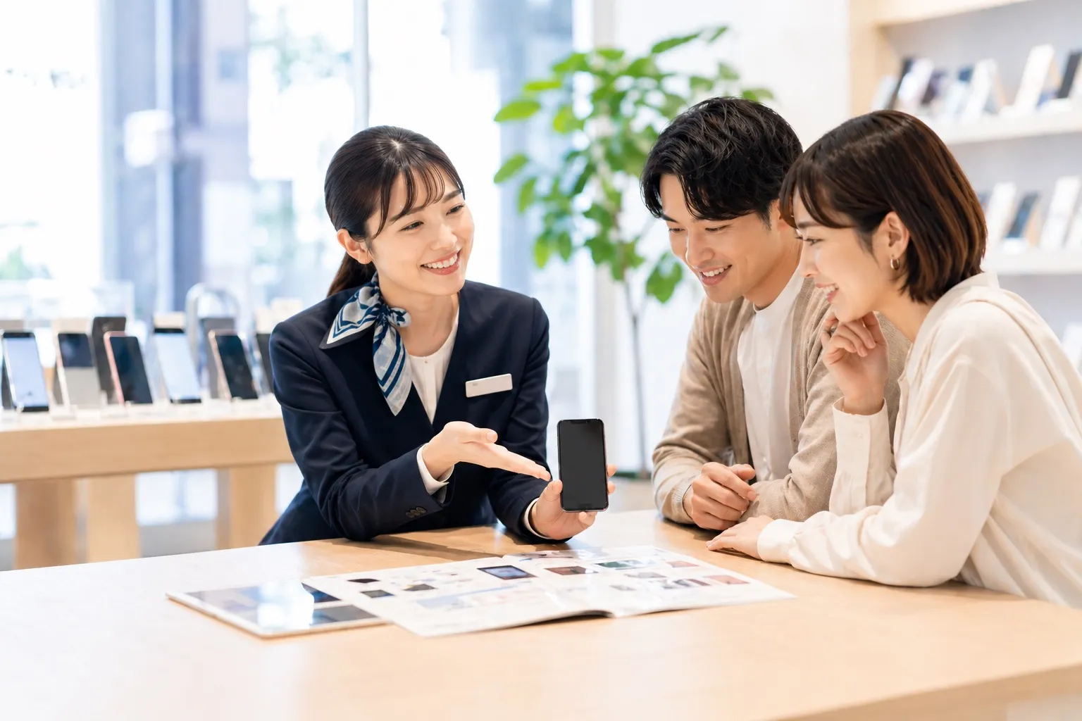 通信機器の販売支援事業